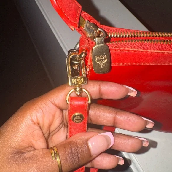 MCM Patent Leather Shoulder/Crossbody - Picture 8 of 16